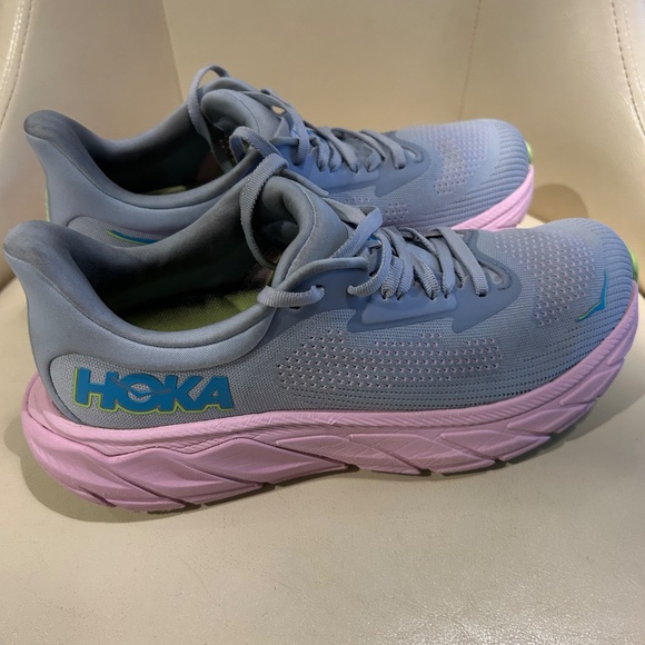 HOKA! Size 9.5 Arahi Women’s Shoes with Box - Picture 4 of 4